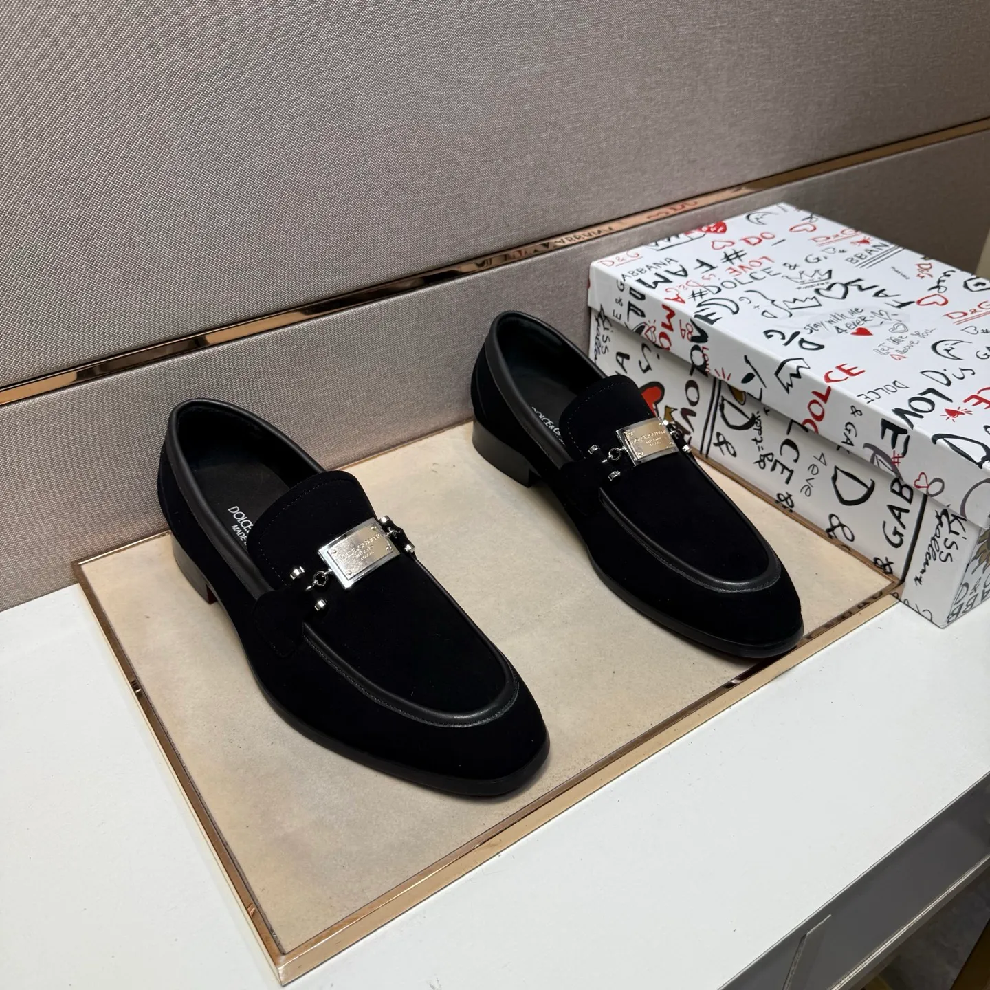 Men's men's shoes 💰pp520【DG～】Men's casual formal leather shoes 2025z cabinet sales simultaneously 🔶Size: 38-44#️⃣ 🔷1 color🔜The upper is made of cowhide stitching➕Cowhide lining, comfortable and breathable, sole: original comfortable, wear-resistant and non-slip outsole, ⚠️Real thing📱Photographed🎬The real thing is better📢📢📢